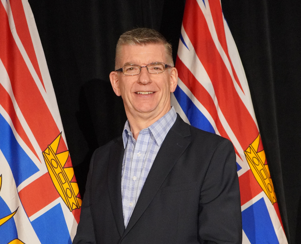 An Iain Black Government Will Ban Cell Phones in Classrooms to Refocus Students on Learning